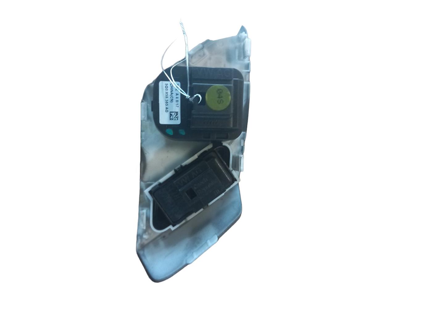 Commande retroviseurs VOLKSWAGEN GOLF 7 PHASE 2 Essence - 1