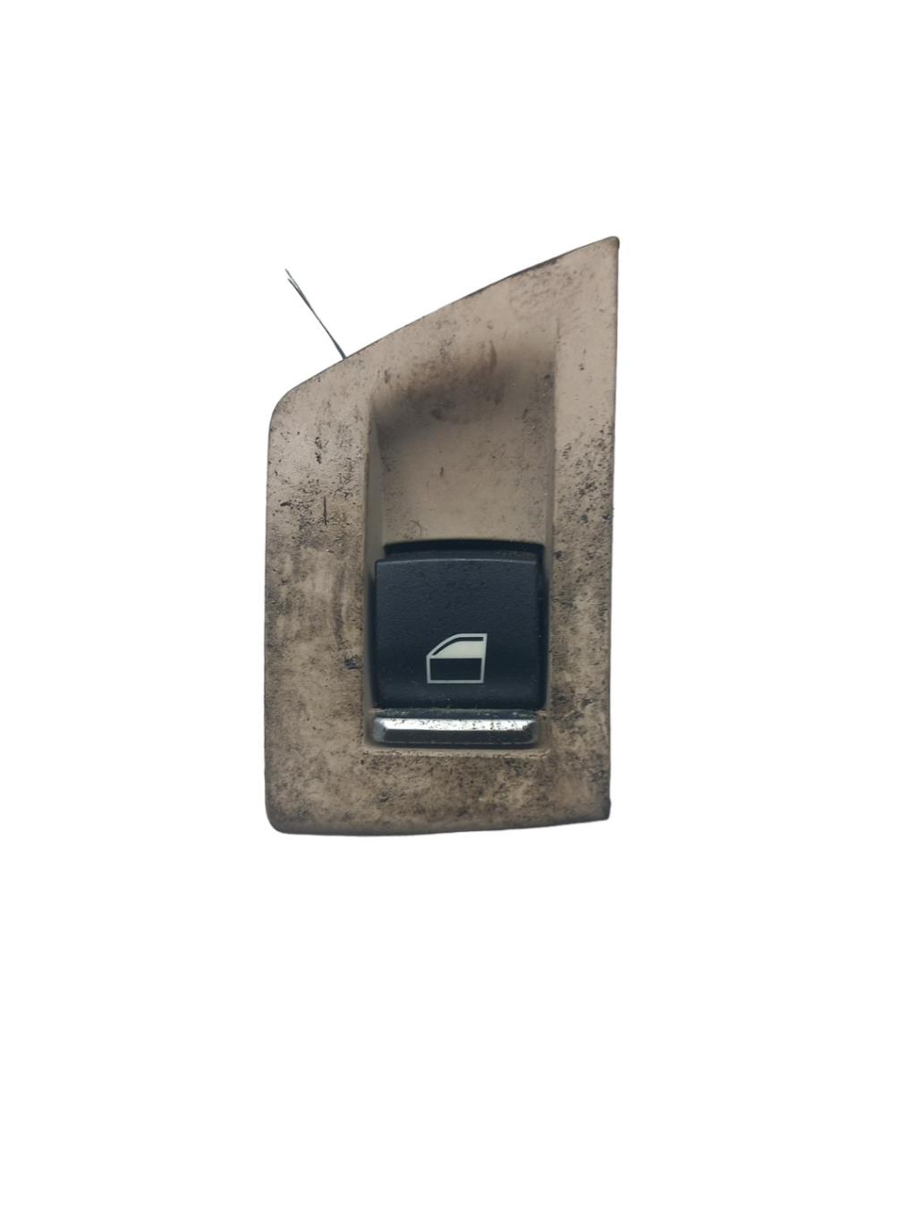 Interruttore lavacristalli posteriore sinistro BMW SERIE 5 F10 PHASE 1 Diésel - 1