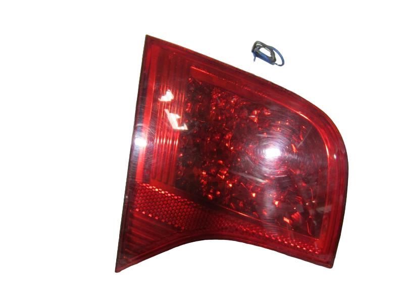 Feu arriere secondaire droit (feux) AUDI A4 2 PHASE 2 Diesel - 1