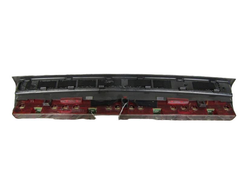 Feu arriere stop central AUDI A4 2 PHASE 2 Diesel - 1