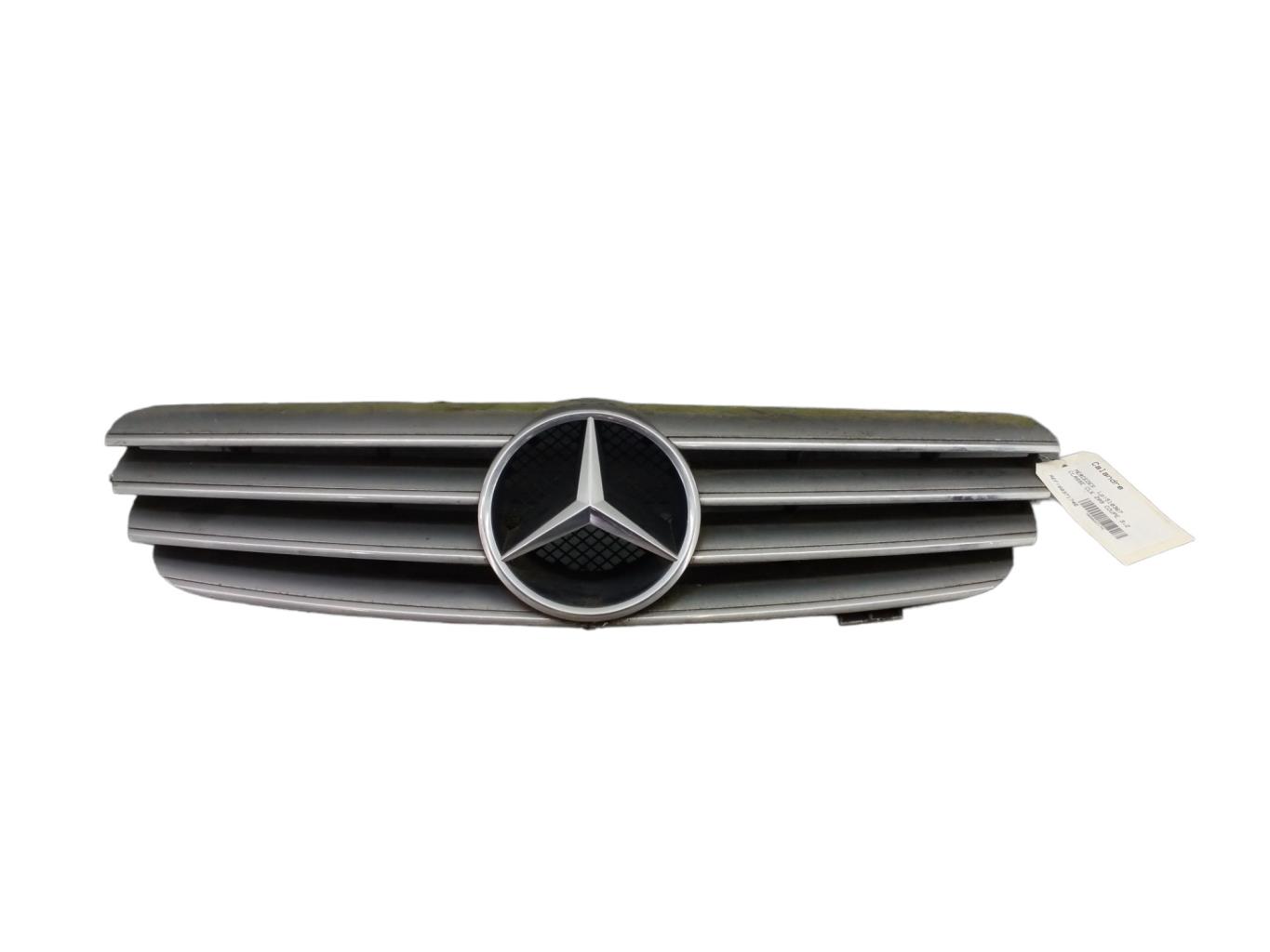 Calandre MERCEDES CLASSE CLK 209 COUPE Essence - 1