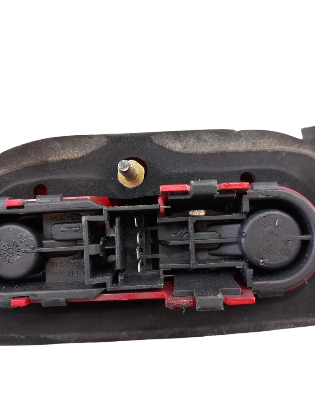 Fanale posteriore principale destro (luci) ALFA ROMEO 156 PHASE 3 BREAK Gasolina - 1