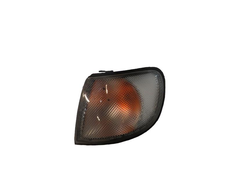 Gruppo ottico anteriore secondario sinistro (luci)(freccia) NISSAN SUNNY 3 Diésel - 1