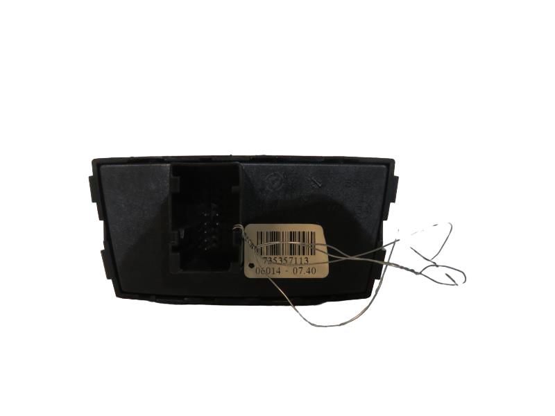 Bouton de warning FIAT PANDA 2 PHASE 1 Essence - 1
