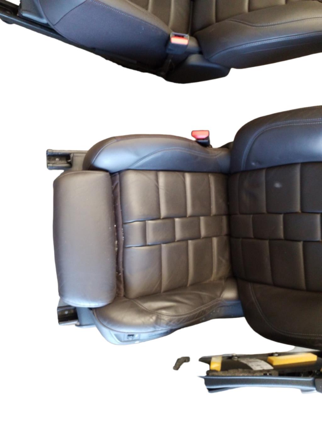 Interieur complet DS DS5 PHASE 2 Diesel - 1
