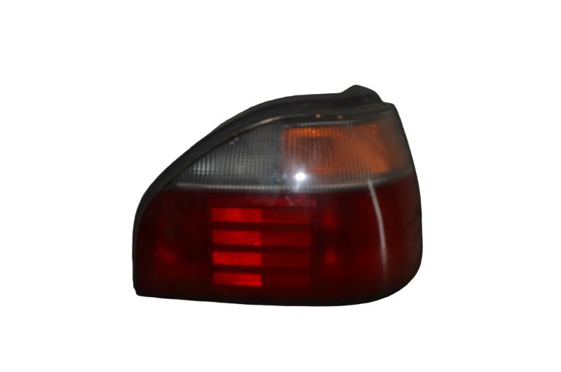 Fanale posteriore principale destro (luci) NISSAN SUNNY 3 Gasolina - 1