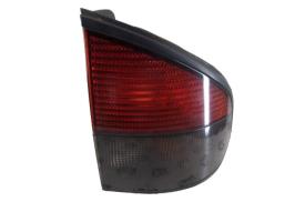 Fanale posteriore principale destro (luci)