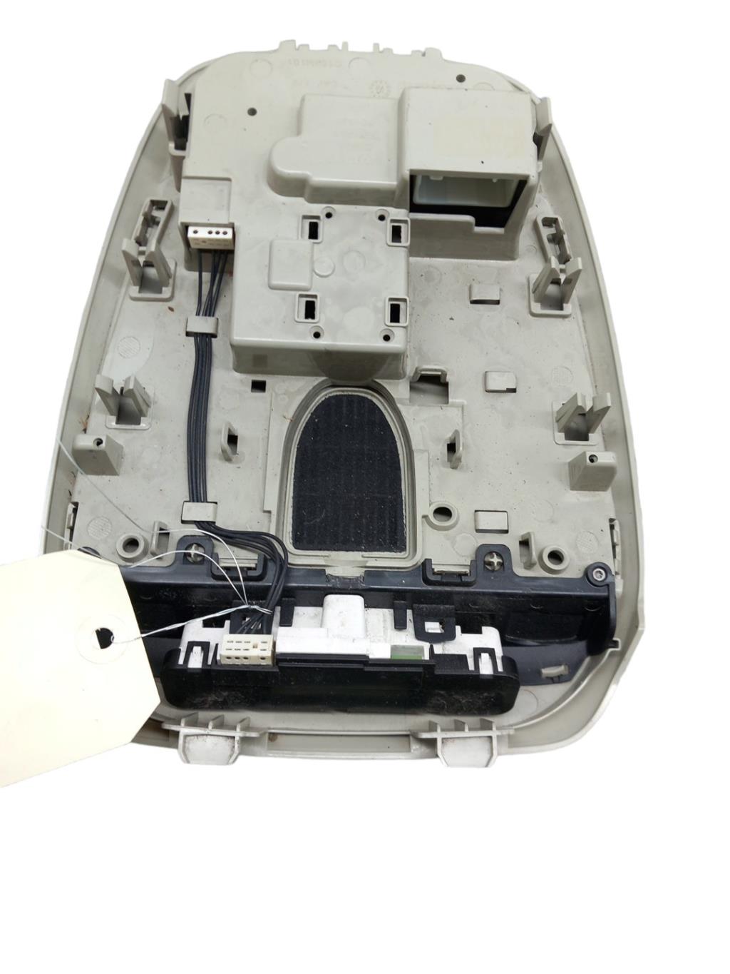 Eclairage de plafonnier VOLVO V 40 2 PHASE 1 BREAK Diesel - 1