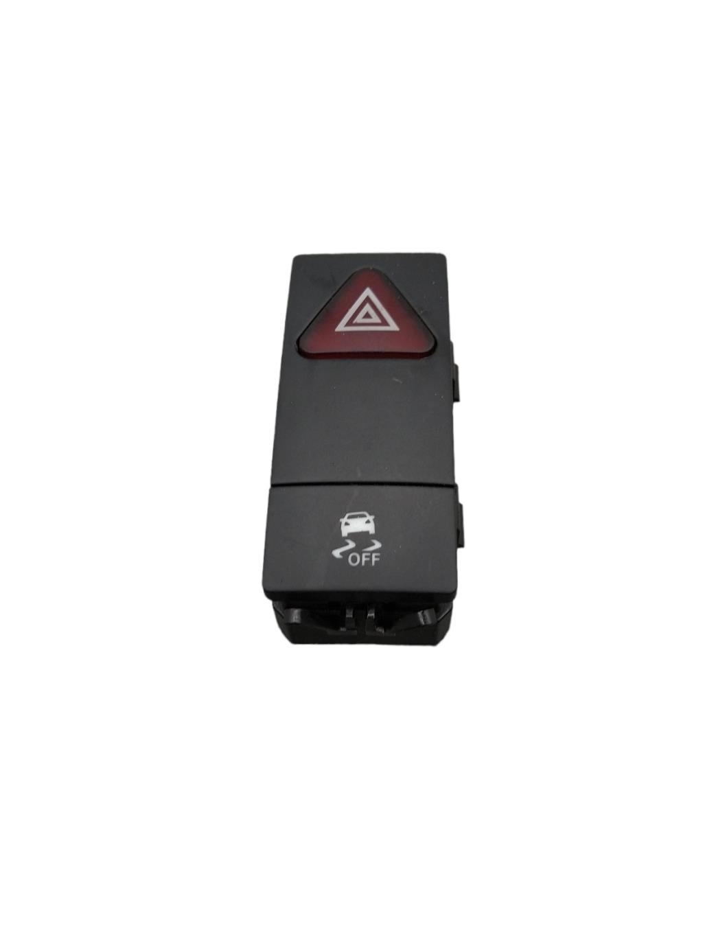 Bouton de warning MERCEDES CLASSE E 212 PHASE 1 Diesel - 1