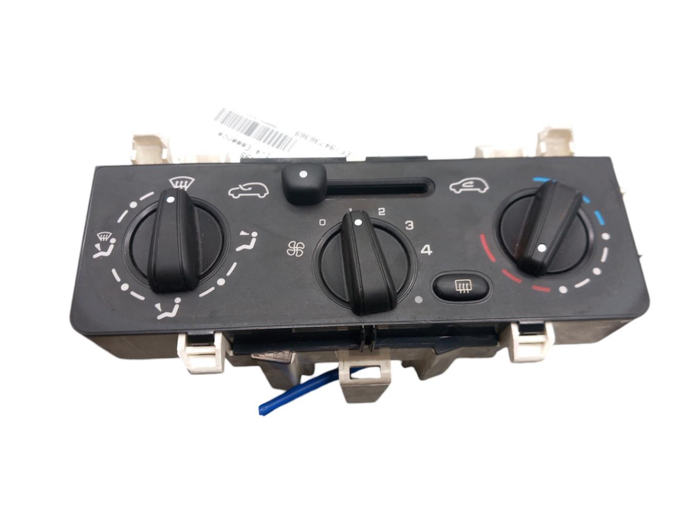 Commande chauffage CITROEN C3 1 PHASE 1 Essence - 1