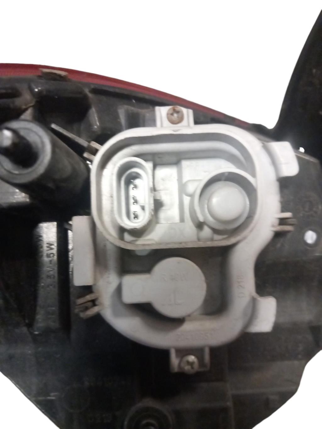 Fanale posteriore principale destro (luci) ALFA ROMEO GIULIETTA 2 PHASE 1 Diésel - 1