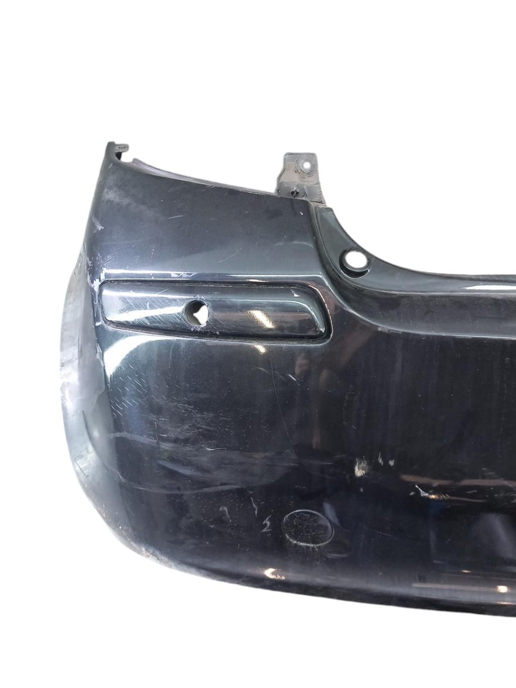 Pare choc arriere RENAULT CLIO 3 PHASE 1 Essence - 1