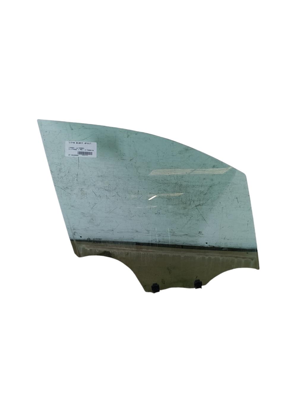 Vitre avant droit CITROEN C3 3 PHASE 1 Essence - 1
