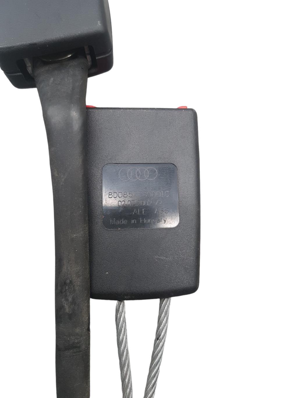 Aggancio cintura sicurezza posteriore centrale AUDI A6 2 PHASE 2 Gasolina - 1