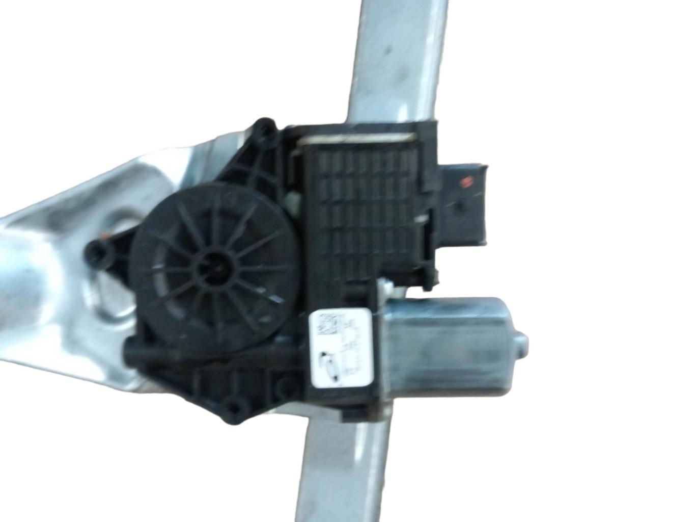 Leve vitre electrique avant gauche DACIA DUSTER 2 PHASE 1 Essence - 1