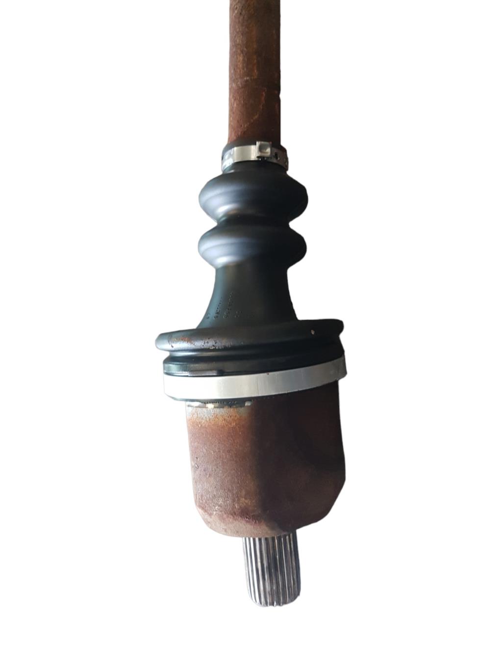 Cardan gauche (transmission) RENAULT CLIO 2 PHASE 1 Essence - 1