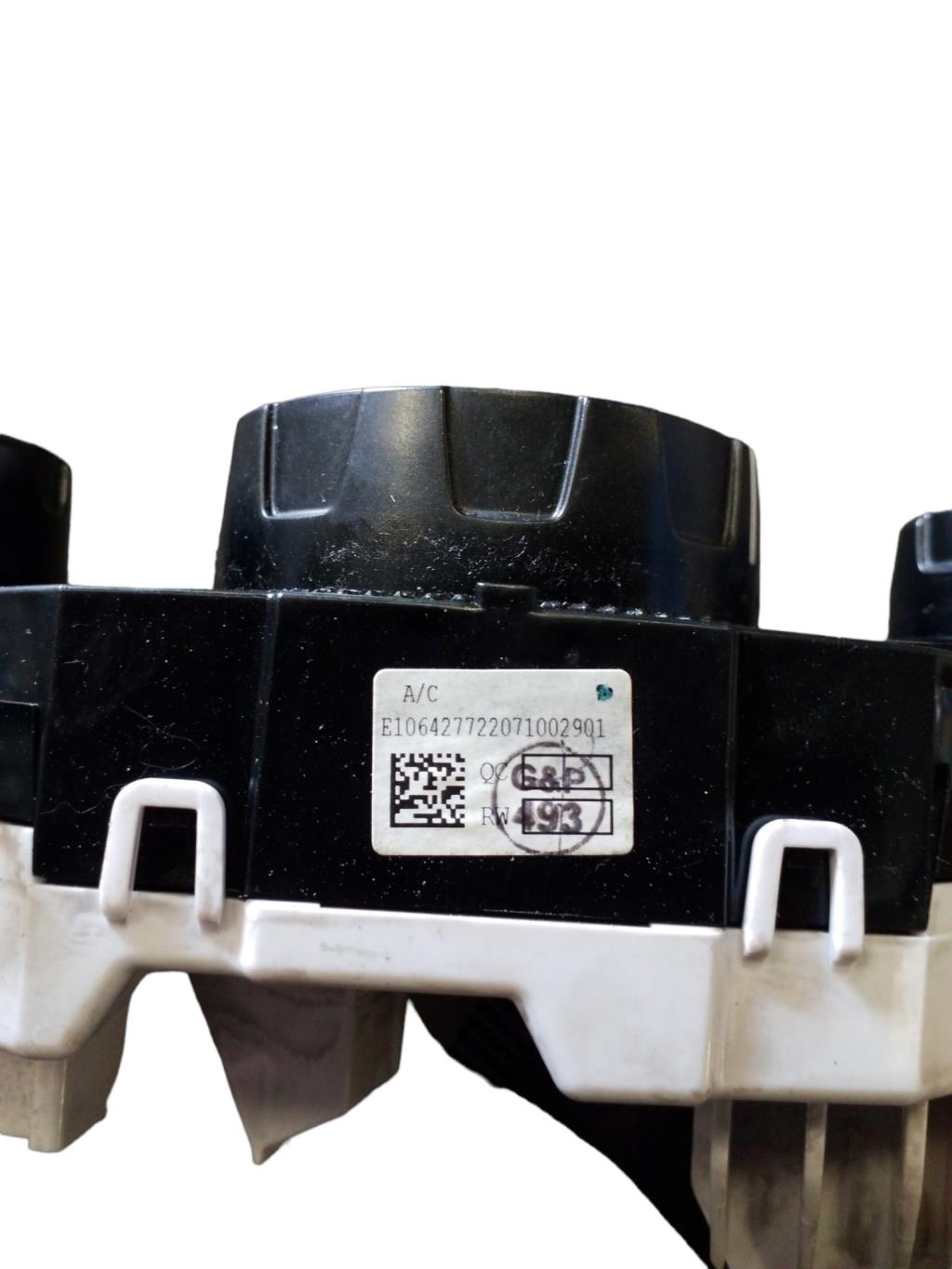 Commande chauffage FORD FIESTA 6 PHASE 1 Diesel - 1