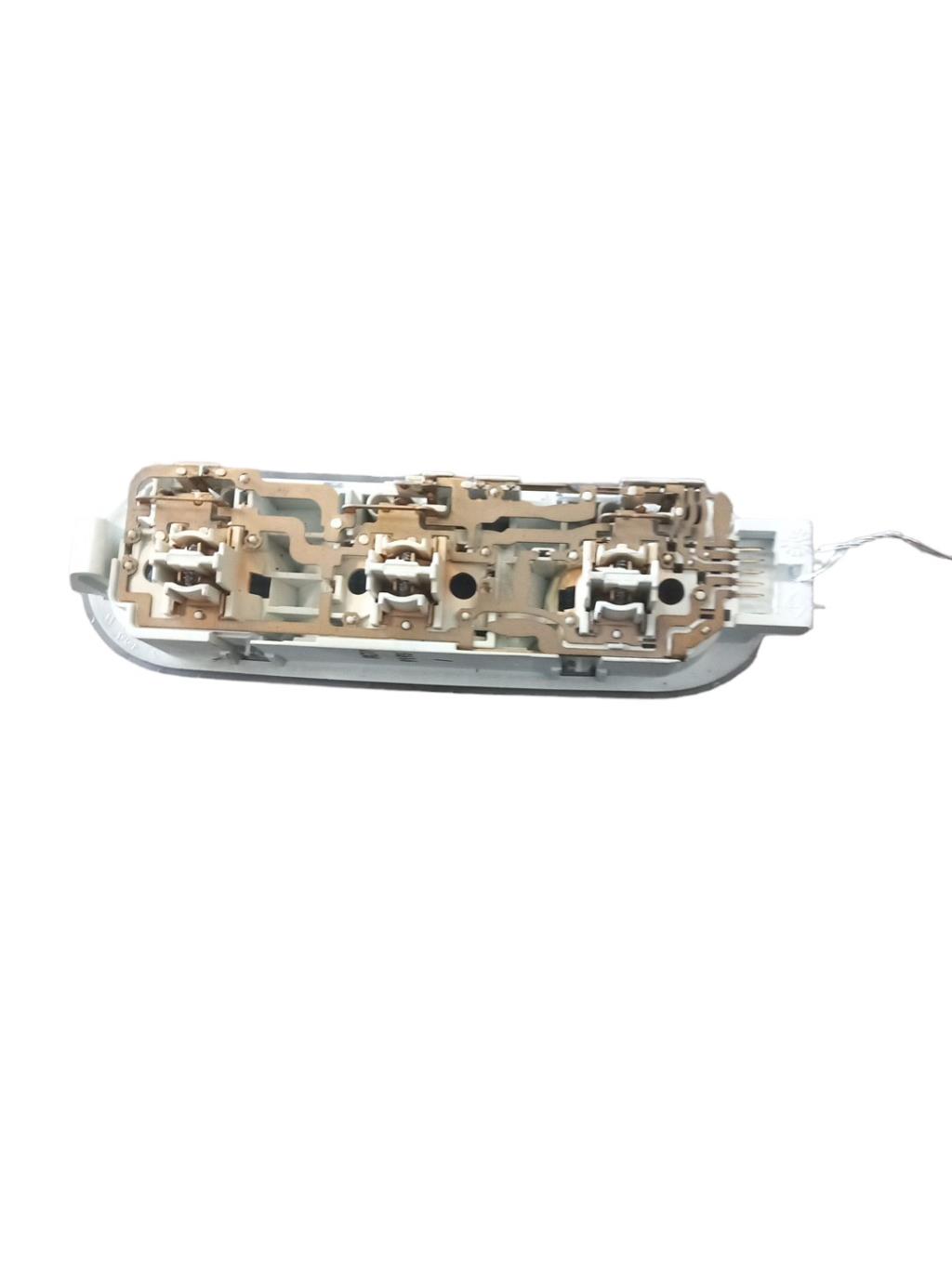 Luce di cortesia NISSAN QASHQAI 1 PHASE 2 Diésel - 1