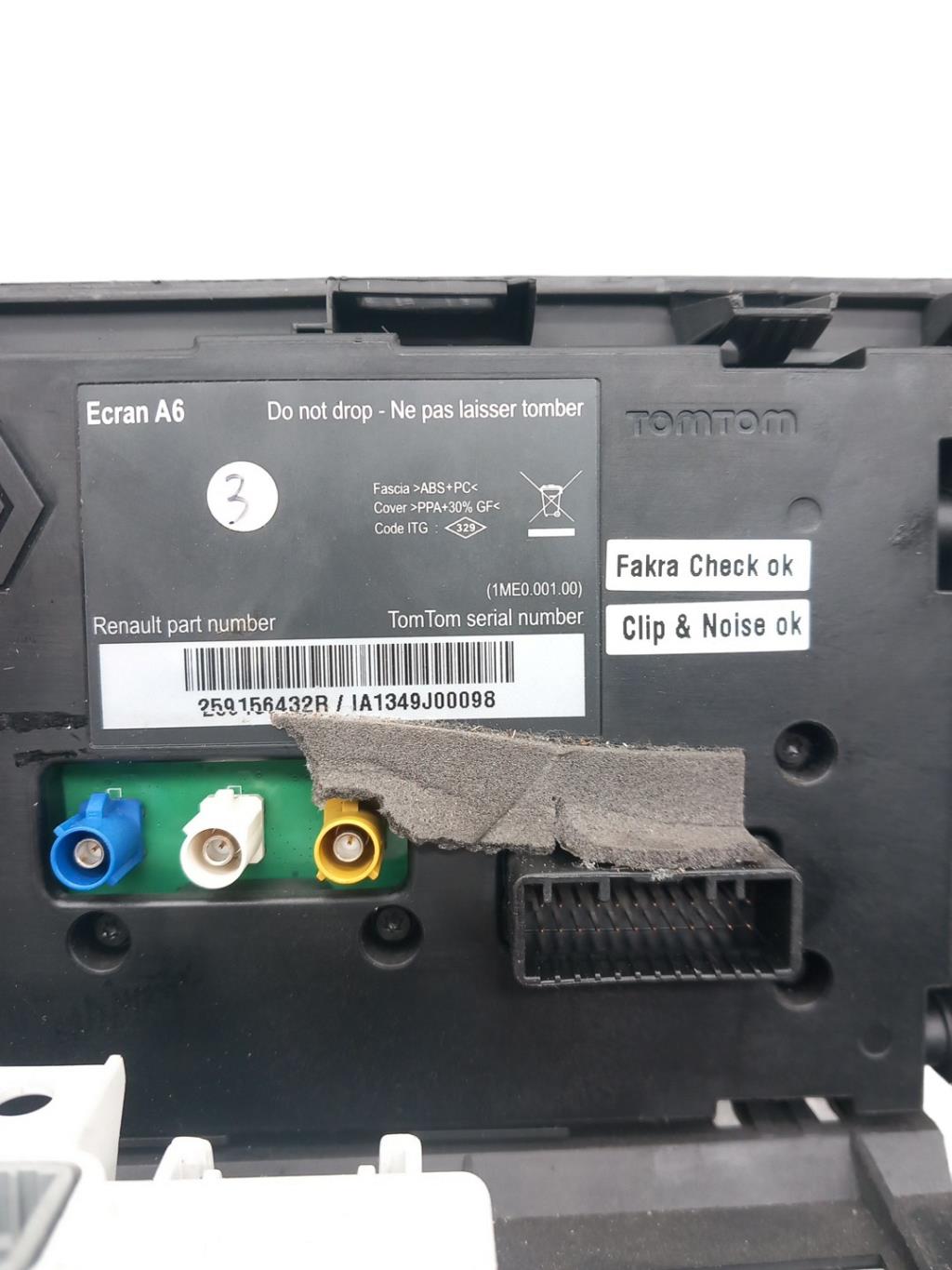 Ecran GPS RENAULT CLIO 3 PHASE 2 BREAK Diesel - 1