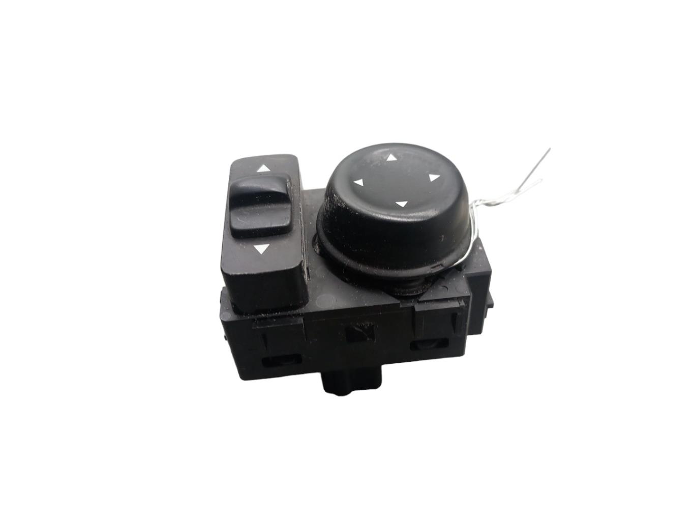 Commande retroviseurs NISSAN MICRA 5 Essence - 1