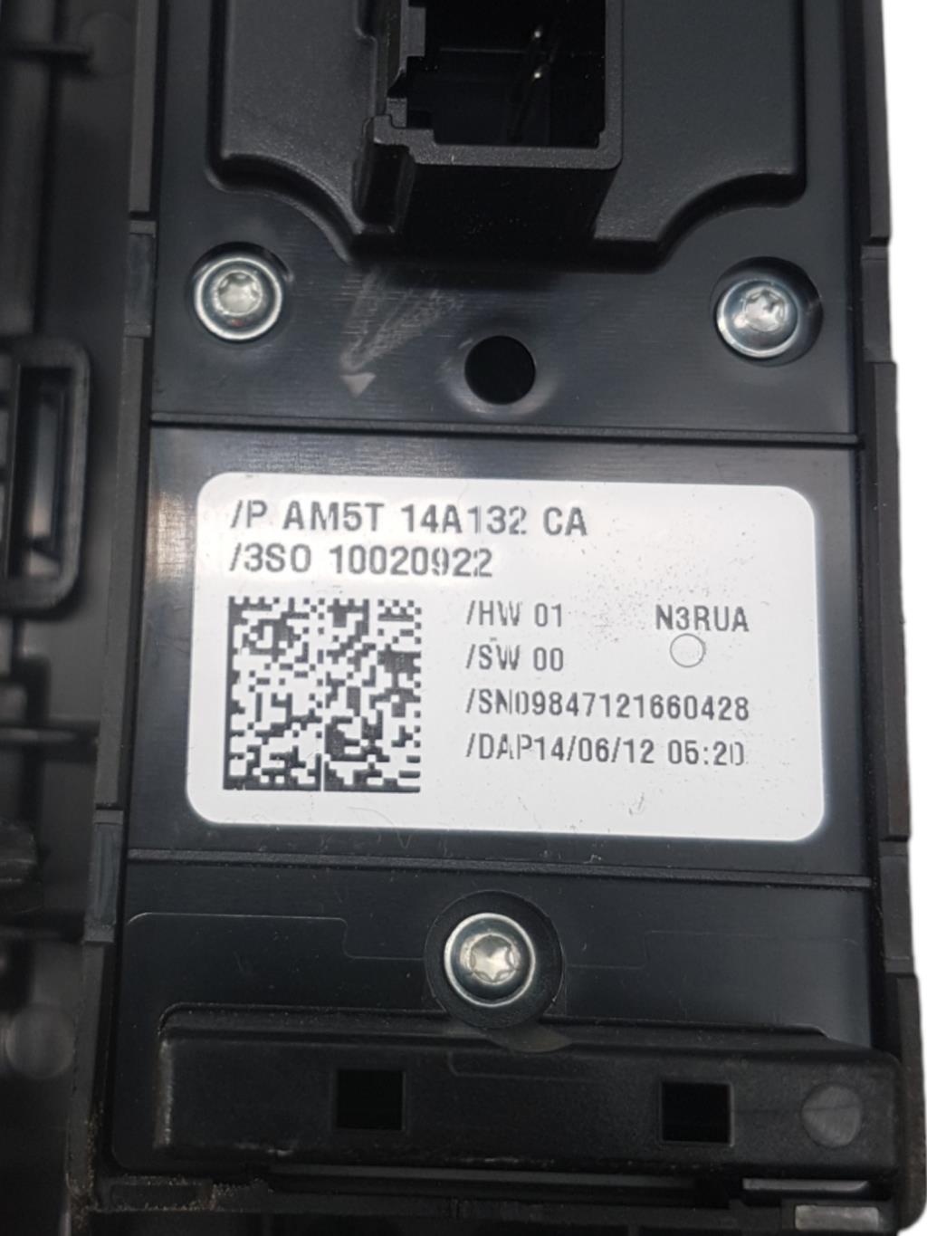 Interruttore lavacristalli anteriore sinistro FORD FOCUS 3 PHASE 1 Diésel - 1