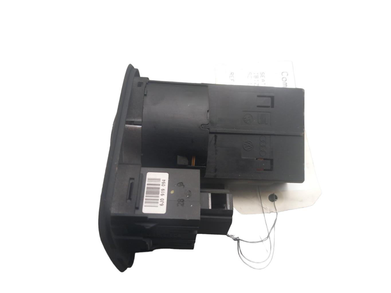 Commande de phare SEAT IBIZA 4 PHASE 1 COUPE Essence - 1