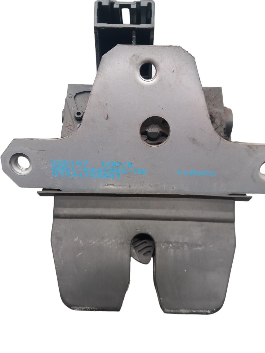 Serrure de hayon FORD MONDEO 3 PHASE 1 Diesel - 1