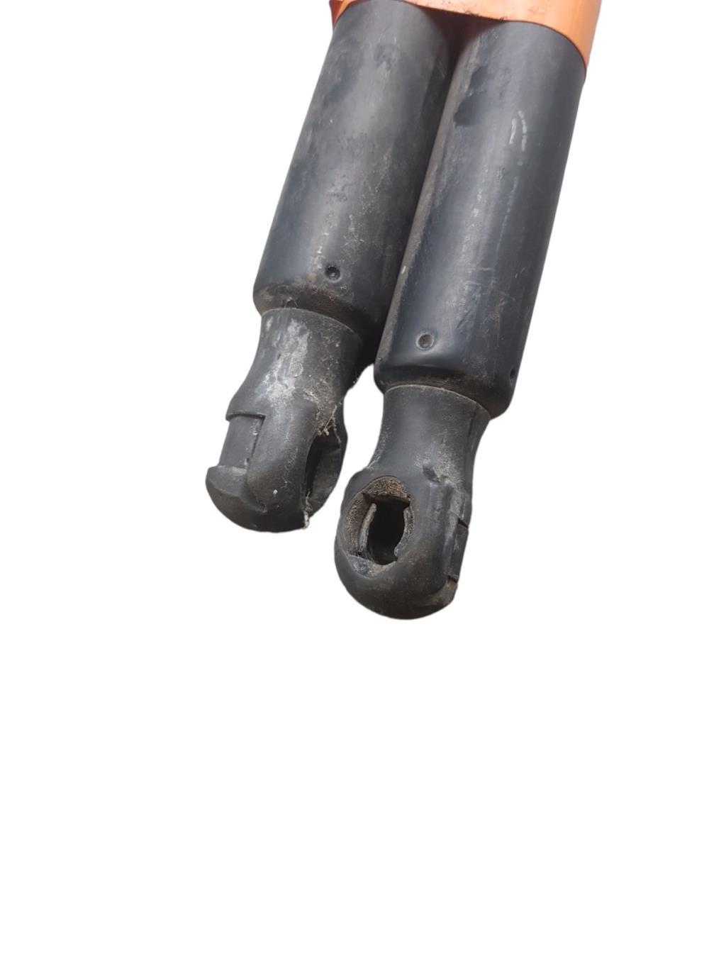 Verin de coffre FORD KUGA 1 Diesel - 1