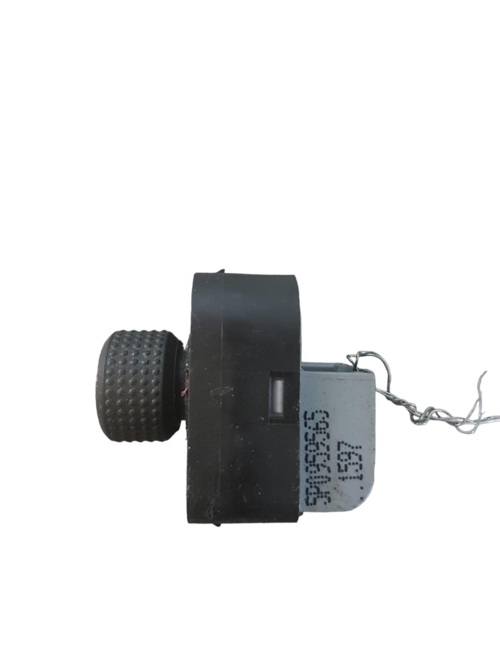 Commande retroviseurs SEAT LEON 2 PHASE 1 Essence - 1