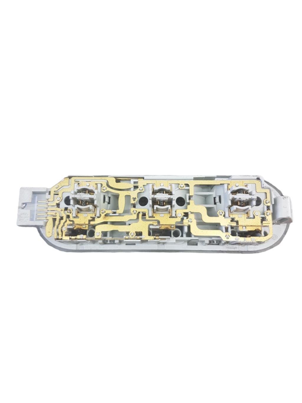 Eclairage de plafonnier RENAULT MEGANE 2 PHASE 1 Essence - 1