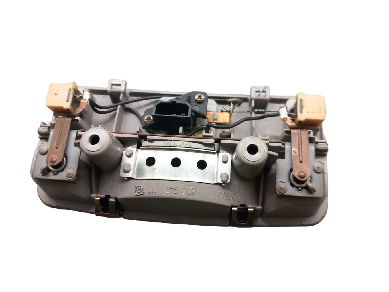 Eclairage de plafonnier AUDI A3 1 PHASE 1 Diesel - 1