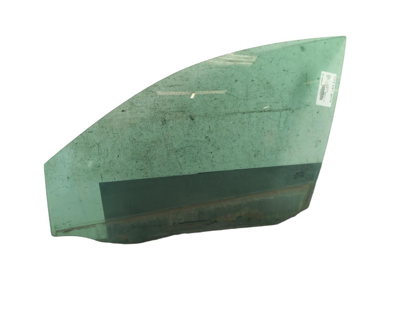 Vitre avant gauche RENAULT MEGANE 2 PHASE 1 Essence - 1