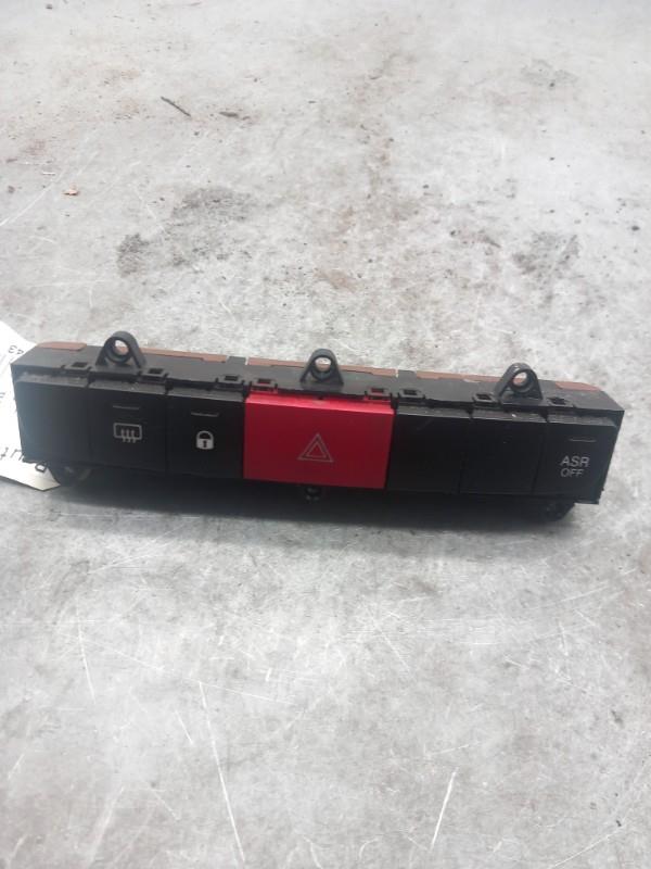 Bouton de warning CITROEN JUMPER 3 PHASE 2 Diesel - 1