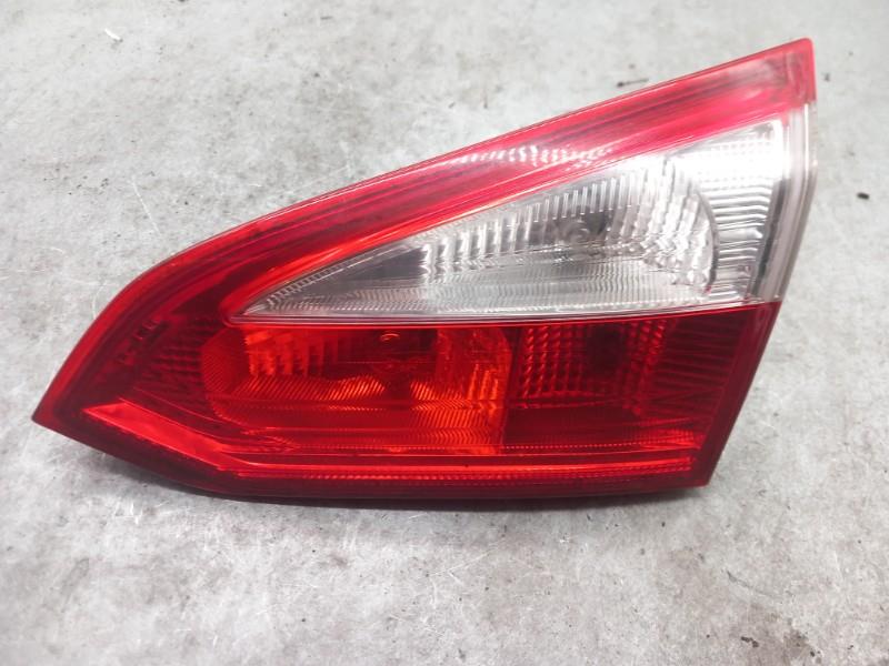 Gruppo ottico posteriore secondario destro (luci) FORD FOCUS 3 PHASE 1 BREAK Gasolina - 1