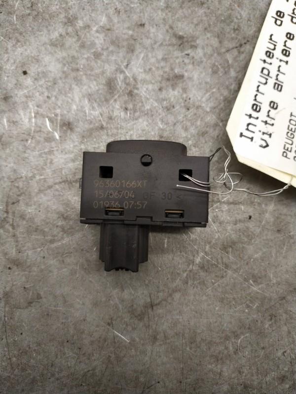 Interruttore lavacristalli posteriore destro PEUGEOT 307 PHASE 1 Gasolina - 1