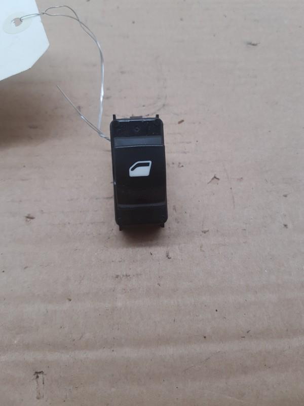 Interruttore lavacristalli posteriore destro PEUGEOT 308 2 PHASE 1 Gasolina - 1