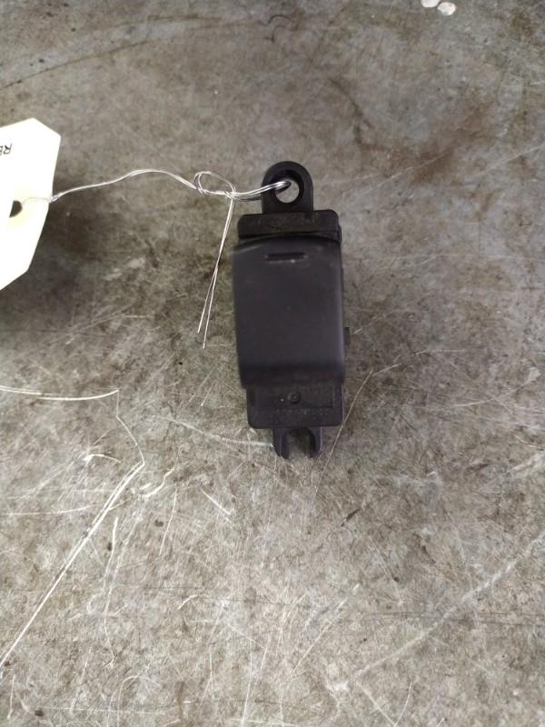 Interruttore lavacristalli posteriore sinistro NISSAN QASHQAI 1 PHASE 1 Diésel - 1