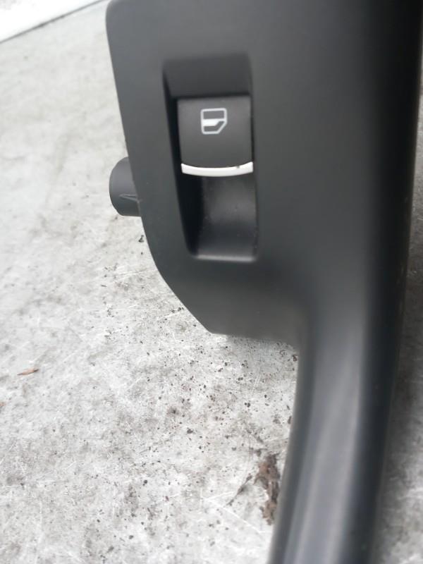 Interruttore lavacristalli anteriore destro VOLKSWAGEN GOLF PLUS PHASE 2 Diésel - 1
