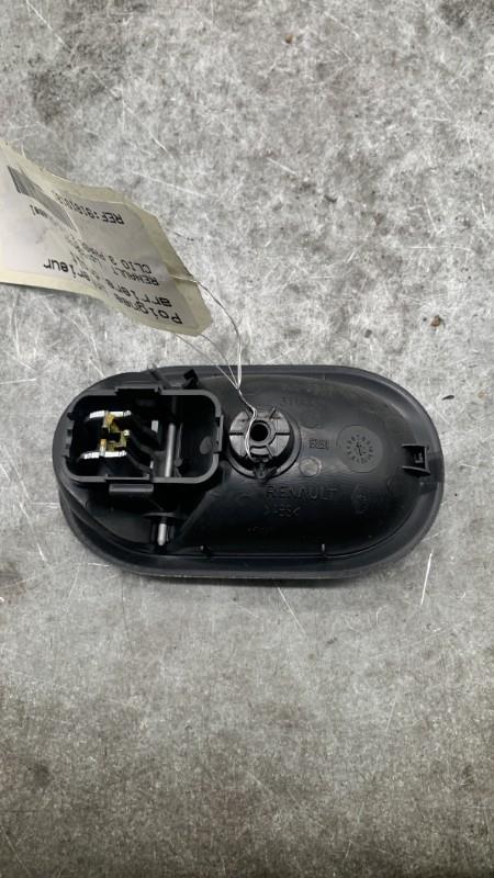 Maniglia interna posteriore destra RENAULT CLIO 3 PHASE 2 Diésel - 1