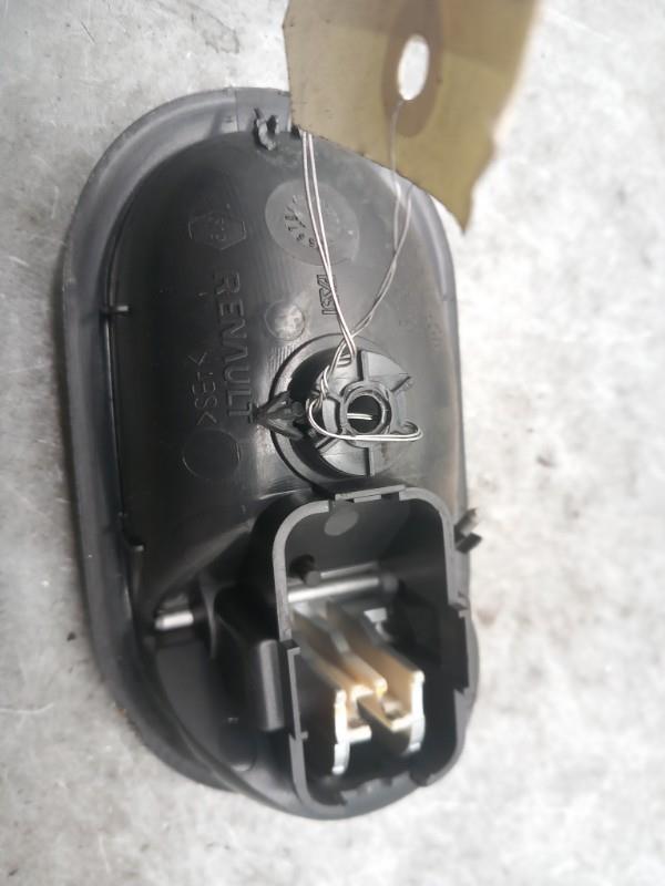 Maniglia interna posteriore sinistra RENAULT CLIO 3 PHASE 1 BREAK Diésel - 1