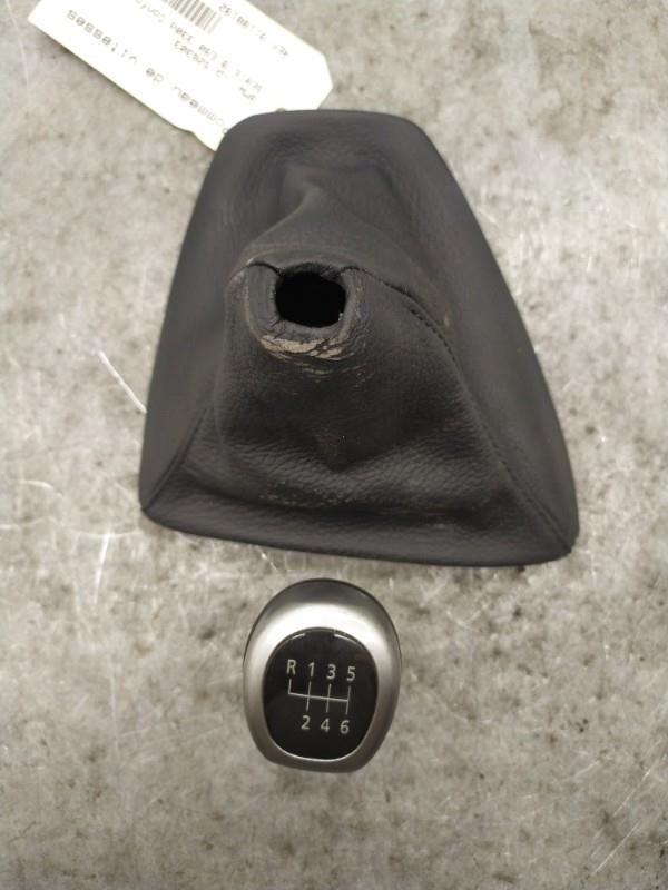 Pommeau de vitesses BMW SERIE 3 E90 PHASE 2 Diesel - 1