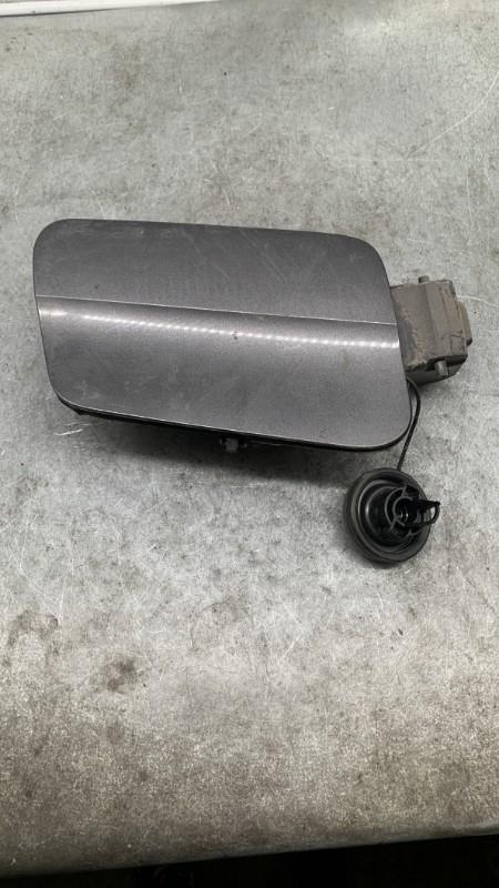 Sportello carburante PEUGEOT 5008 2 PHASE 1 Diésel - 1