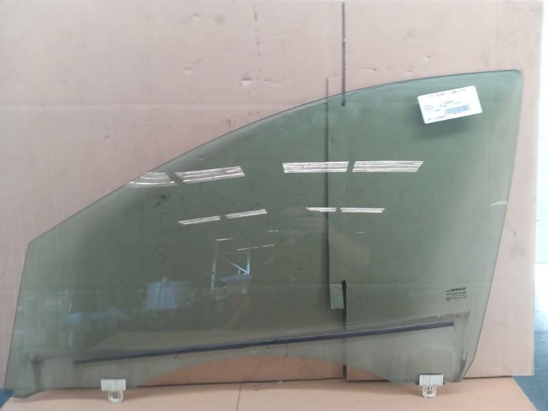 Vitre avant gauche RENAULT MEGANE 3 PHASE 2 Diesel - 1