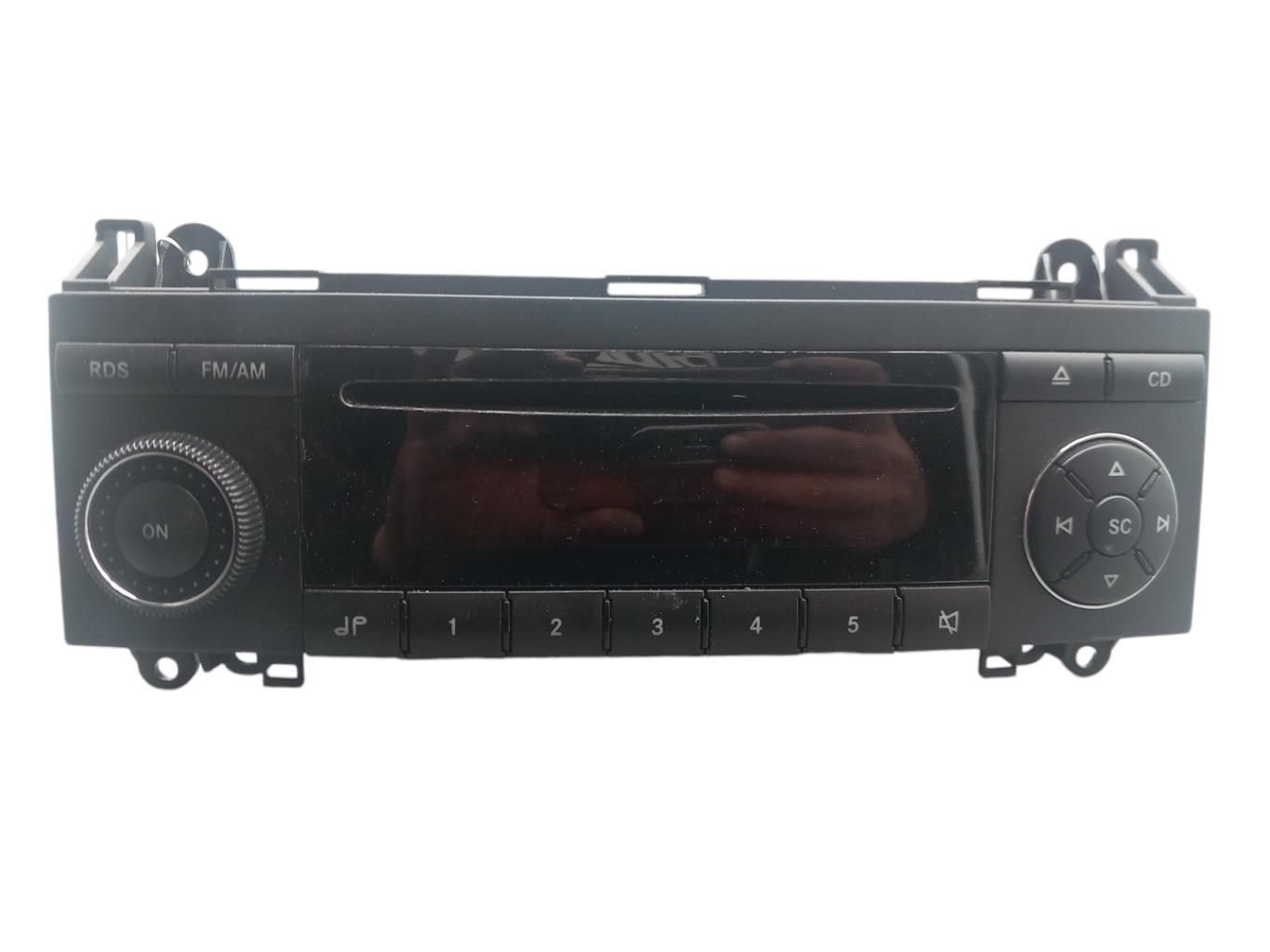 Autoradio originale MERCEDES CLASSE A 169 PHASE 1 Diésel - 1