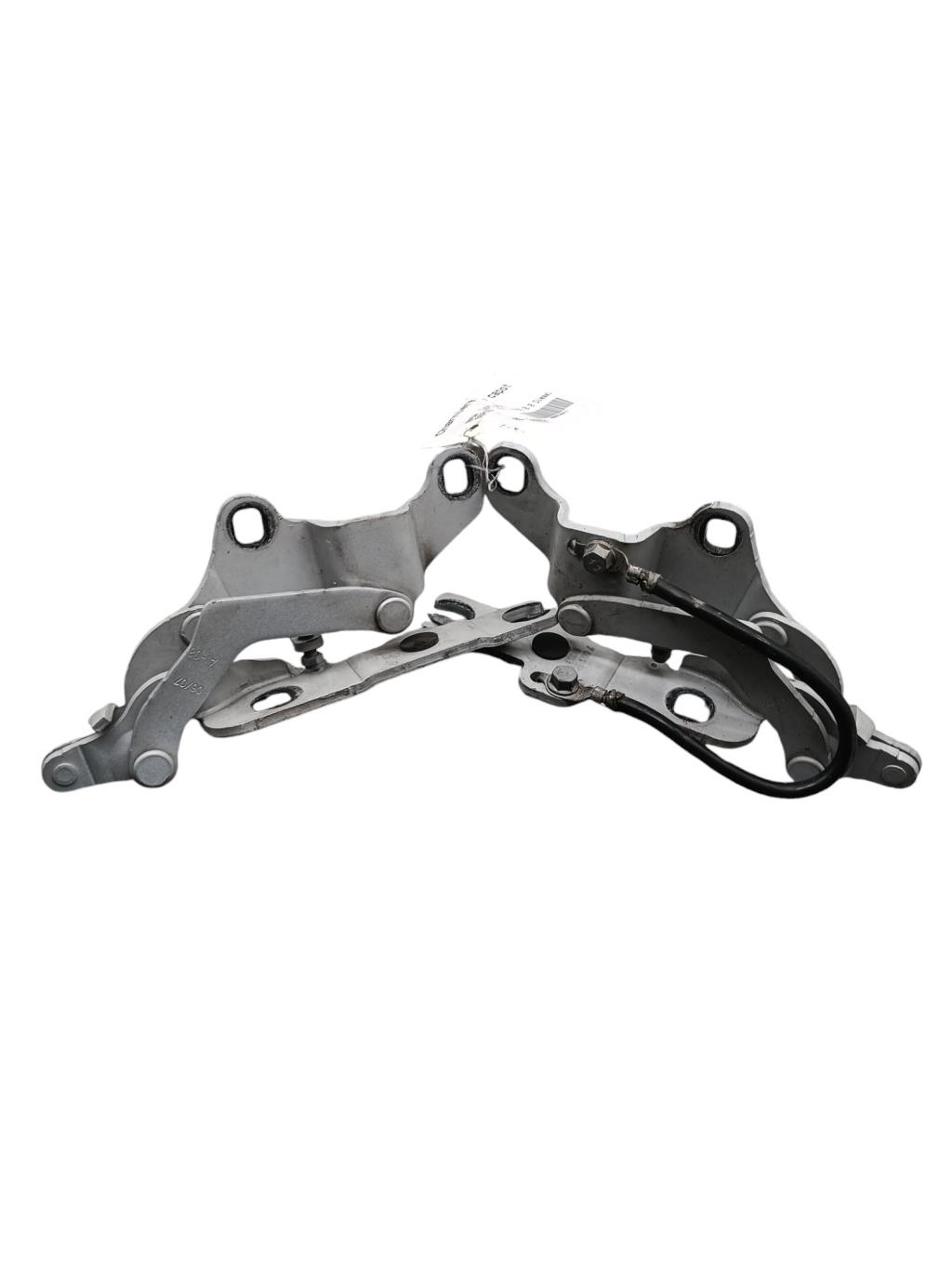 Charniere de capot BMW SERIE 1 E87 PHASE 2 Diesel - 1