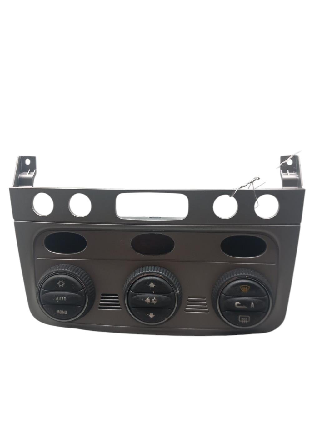 Commande chauffage ALFA ROMEO 147 PHASE 2 Diesel - 1