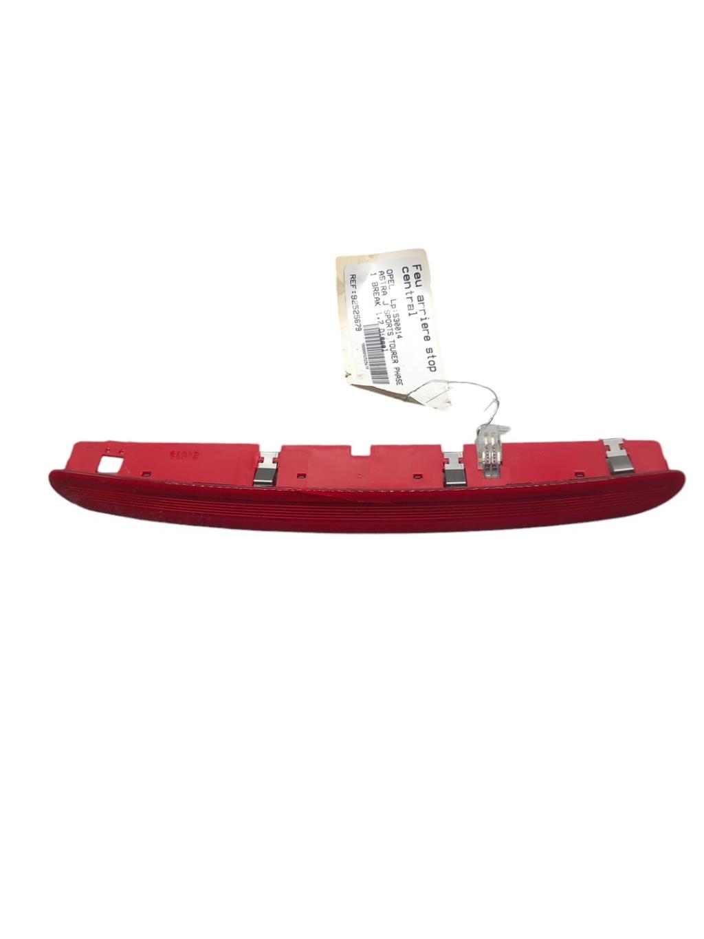 Luce stop centrale OPEL ASTRA J SPORTS TOURER PHASE 1 BREAK Diésel - 1