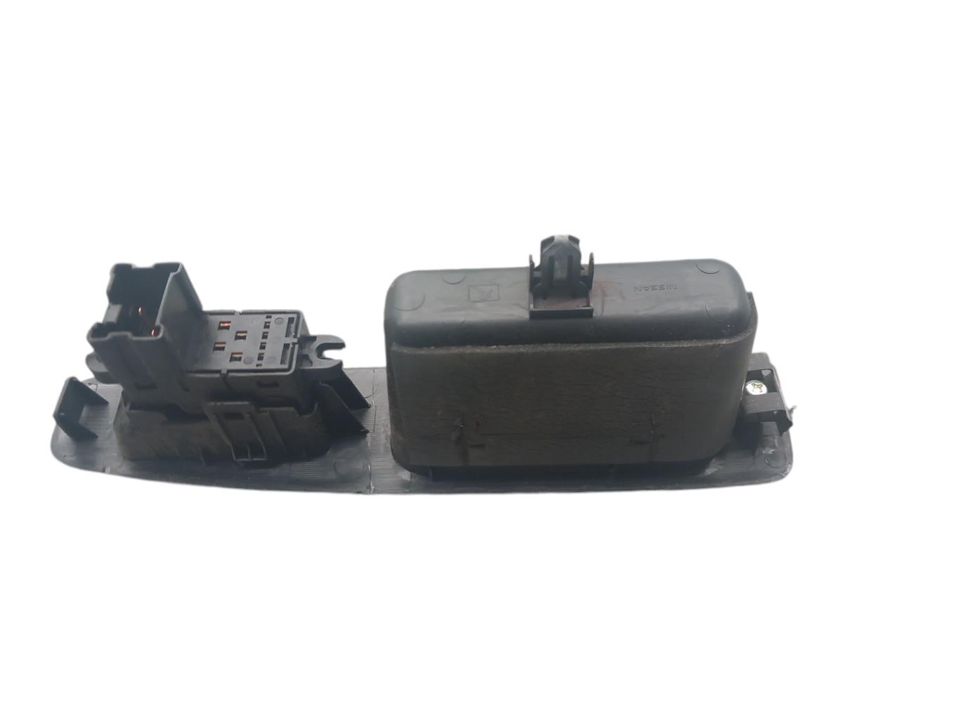 Interruttore lavacristalli posteriore sinistro NISSAN QASHQAI 1 PHASE 1 Diésel - 1