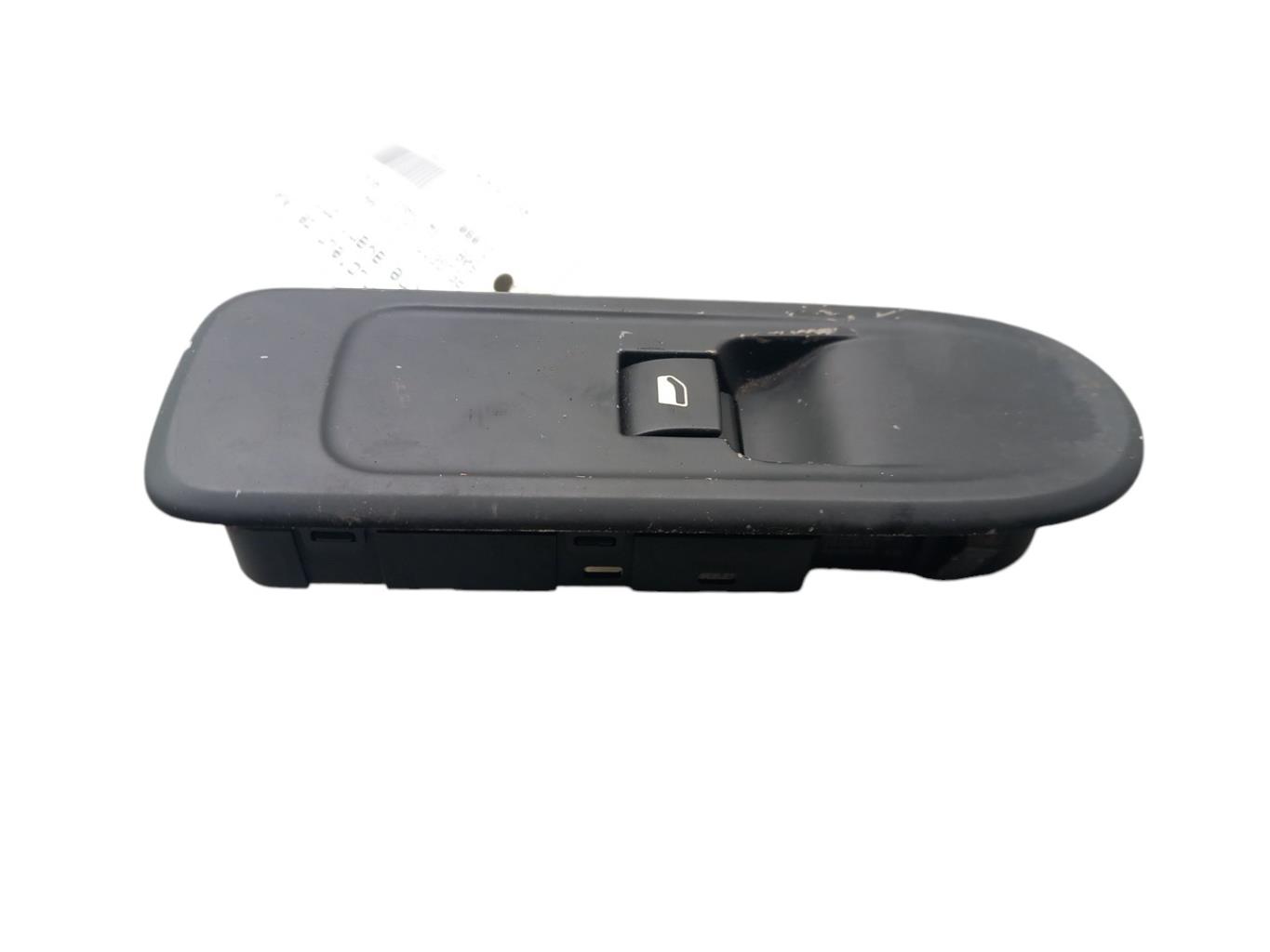 Interruttore lavacristalli anteriore destro PEUGEOT 508 1 SW PHASE 1 BREAK Diésel - 1