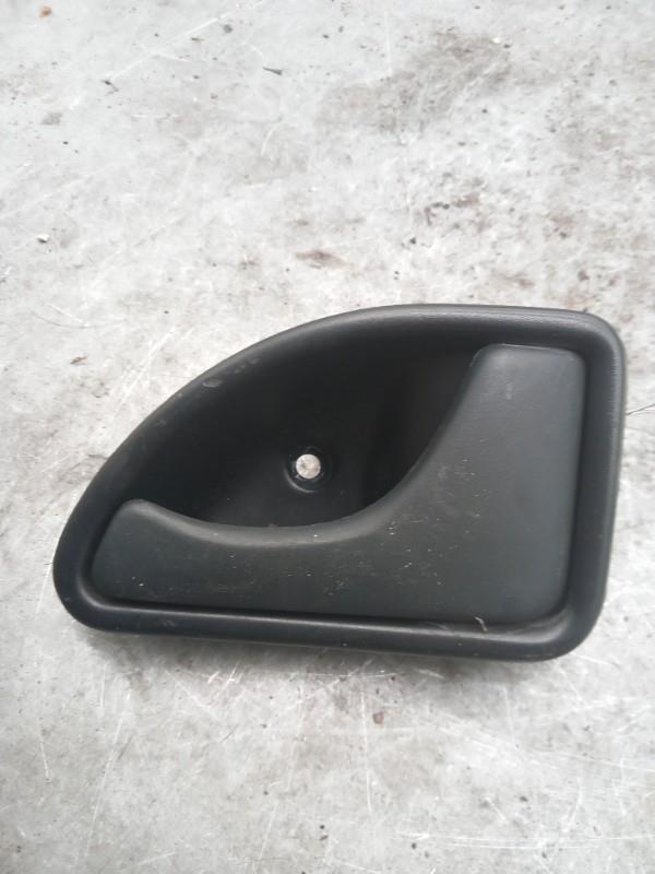 Maniglia interna anteriore destra RENAULT KANGOO 1 PHASE 1 Diésel - 1